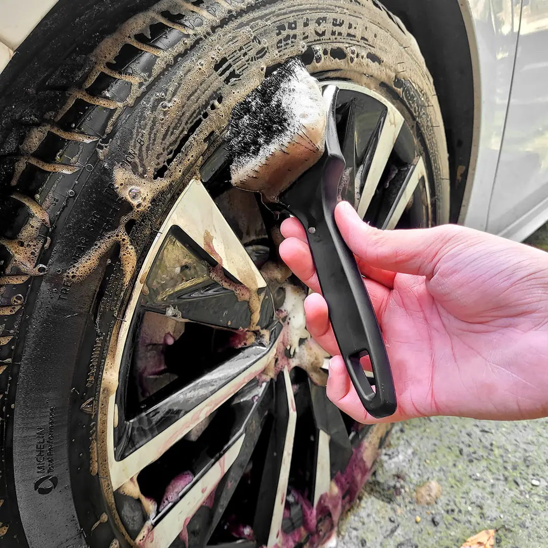 STIFF Perie dură pentru curățarea anvelopelor auto 21 cm