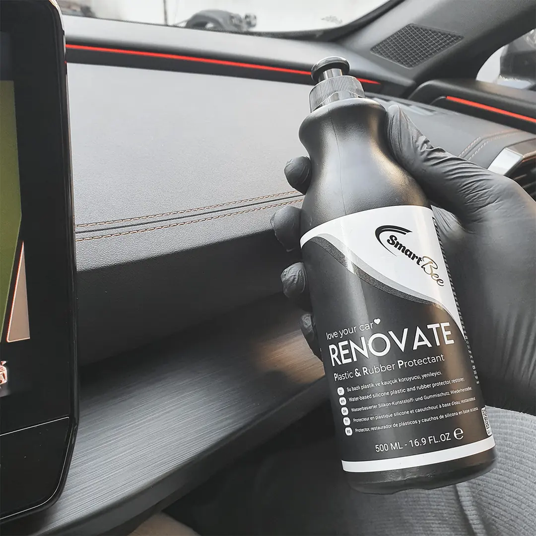 RENOVATE Hydrophobic Plastic Trim Protector & Restorer – 500 ml